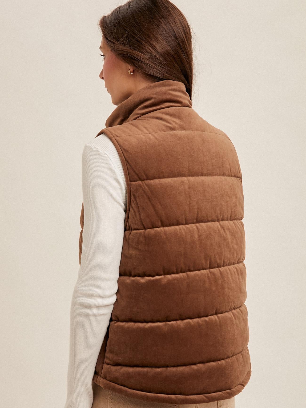 VELVET PADDET VEST WITH POCKETS, MOCHA COLOR puffer vest