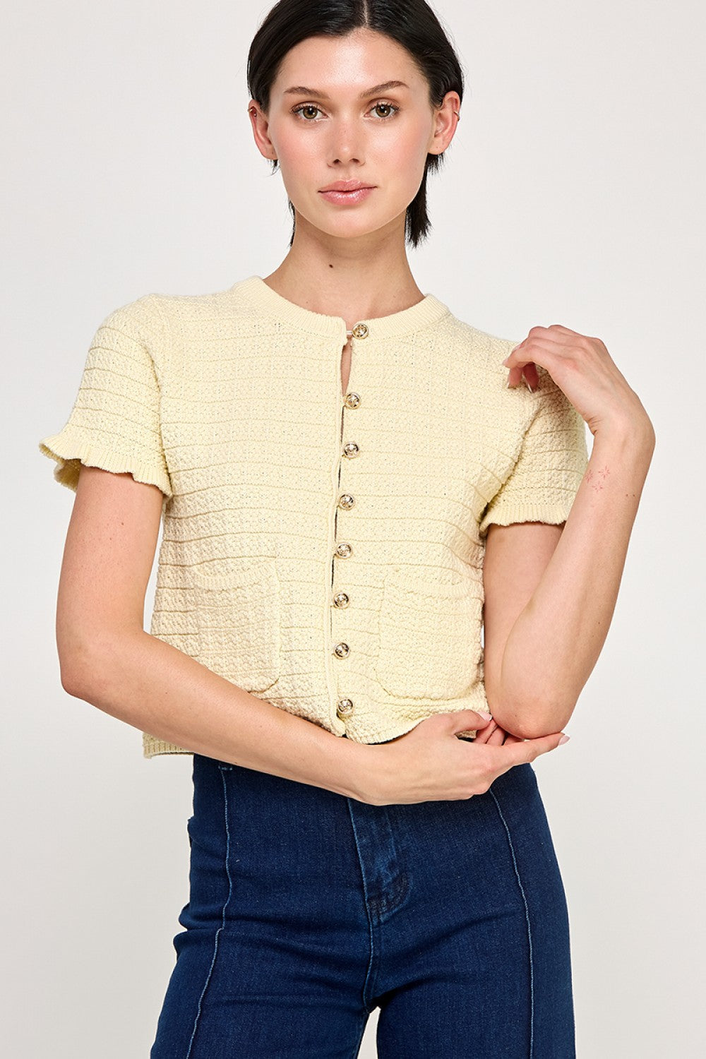 RUFFLED KNIT SHORT SLEEVE SWEATER CARDIGAN