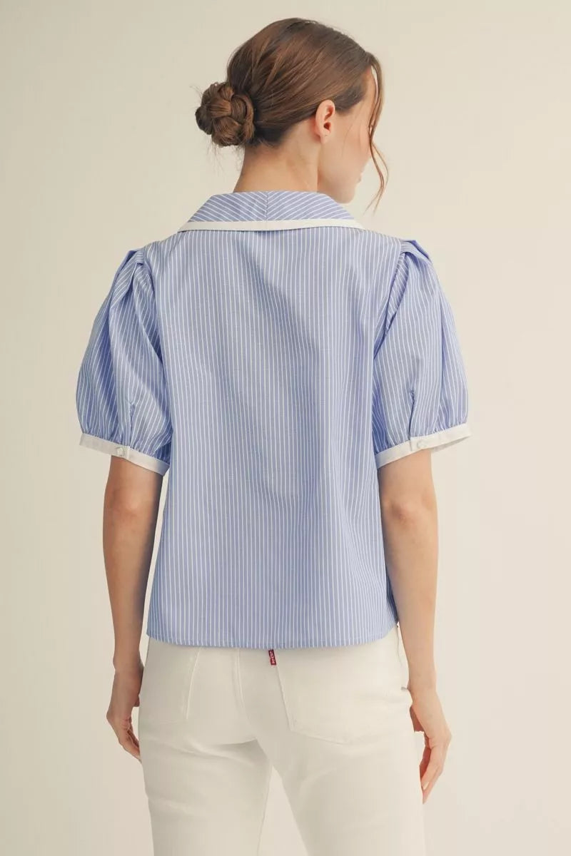 Short sleeves button down stripe top with Peter Pan collar, solid contrast binding.