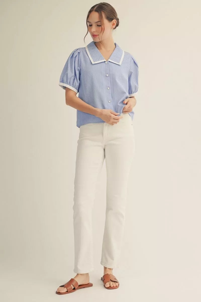 Short sleeves button down stripe top with Peter Pan collar, solid contrast binding.