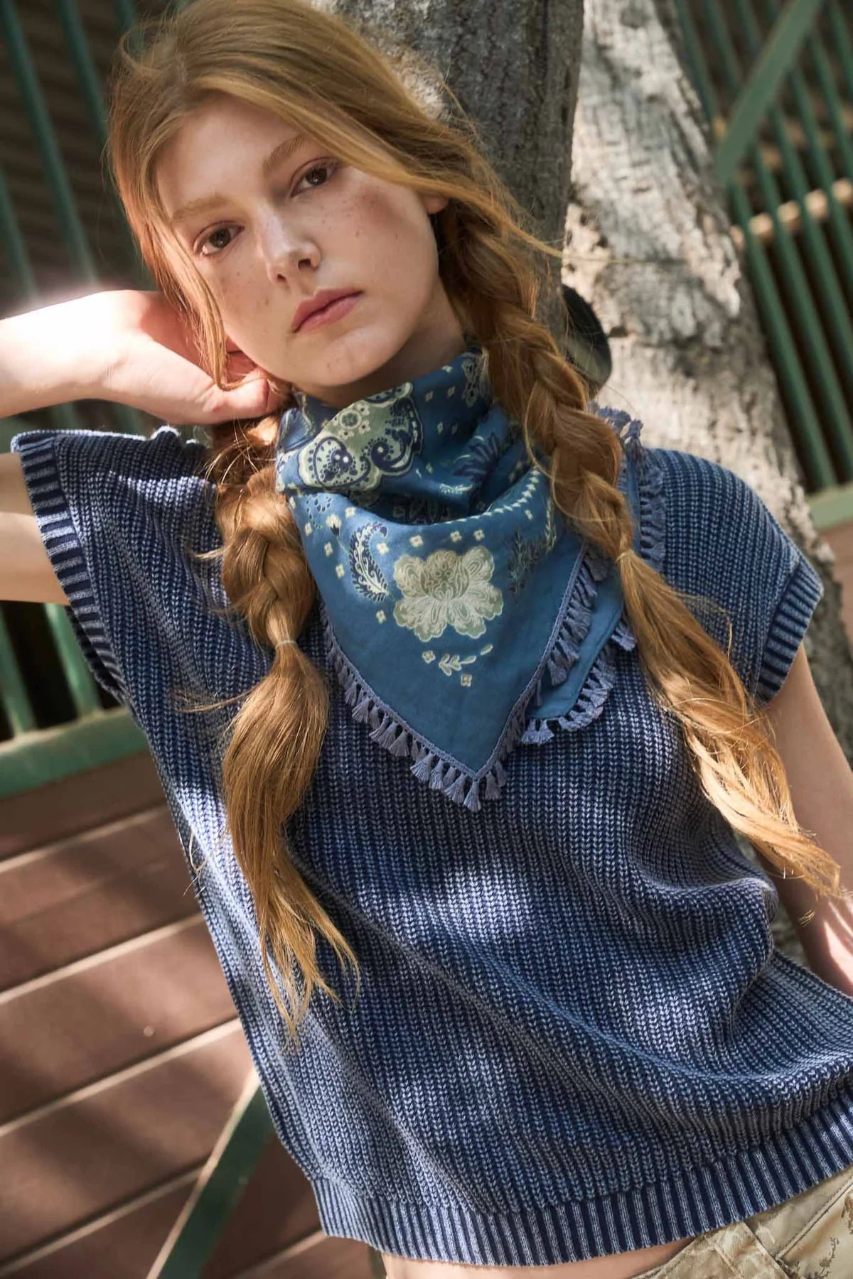 Washed Knit Short Sleeve  Blue Pullover