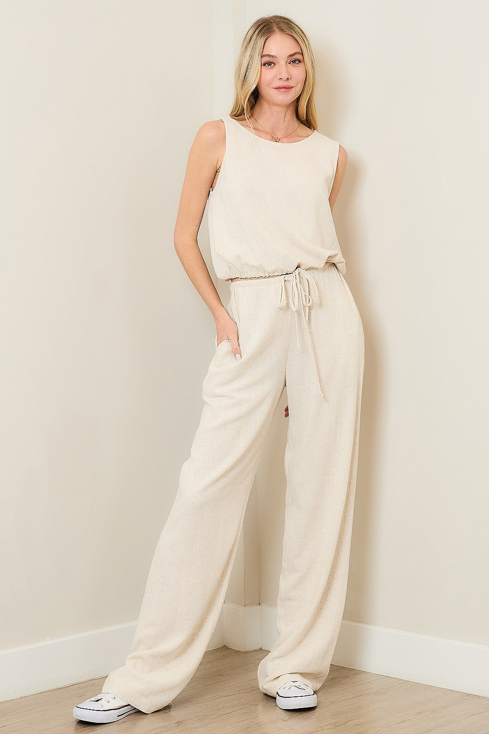 OAT LINEN SET WITH SLEEVELESS BOXY TOP AND ELASTIC WAISTBAND WIDE LEG PANTS BUNDLE WITH SCARF